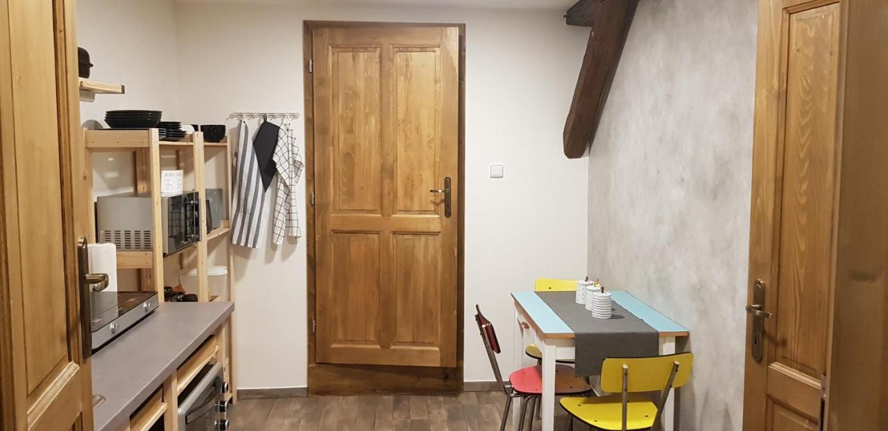 Stylove Podkrovni Apartmany 俄斯特拉发 外观 照片